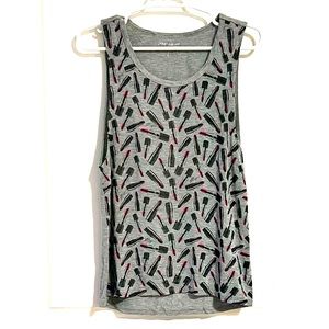 Betsey Johnson Heather Grey Soft Knit Lipstick Print Muscle T-Shirt